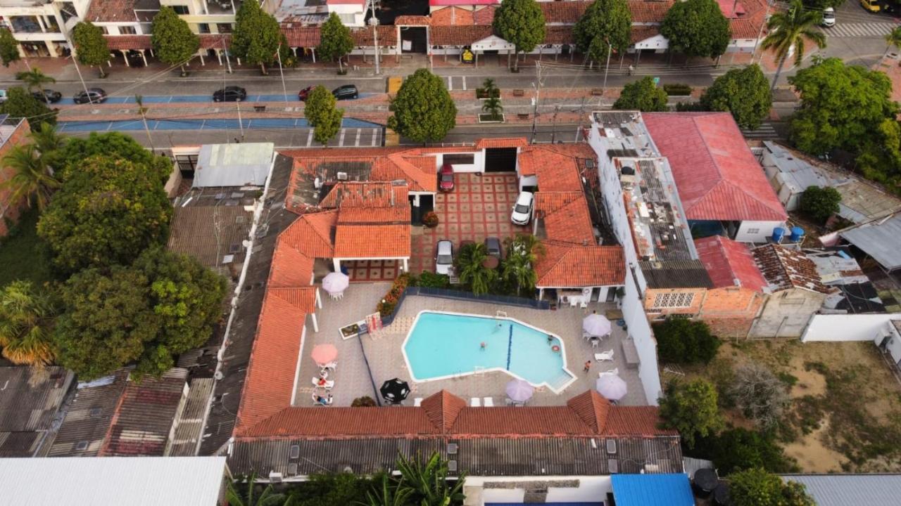 Hotel Villa Ricaurte Esterno foto