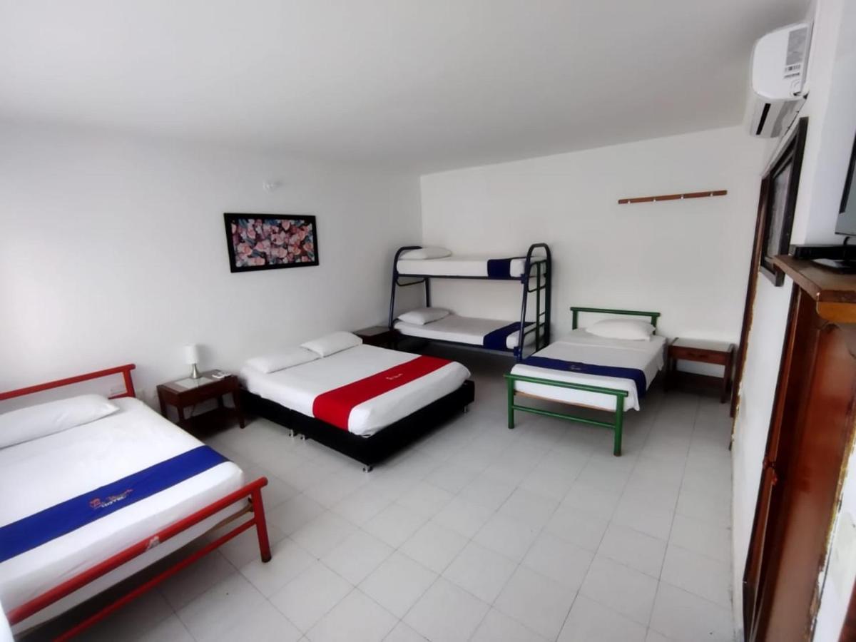 Hotel Villa Ricaurte Esterno foto